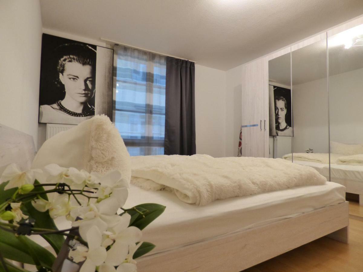 Domino Apartment Baden-Baden Extérieur photo
